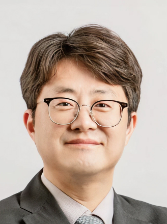 김철홍