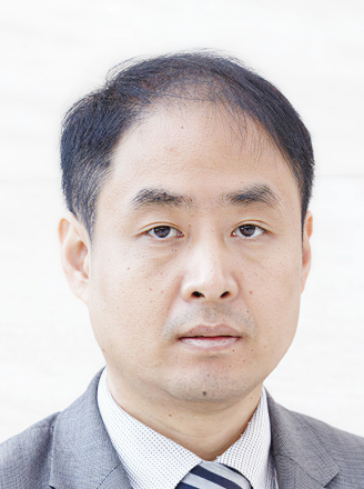 허윤욱